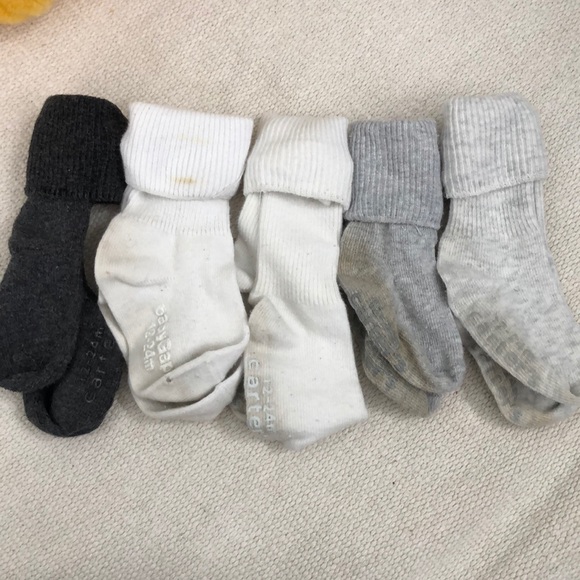 5 pairs of socks 12-24 mo baby. Firm price - Picture 2 of 2